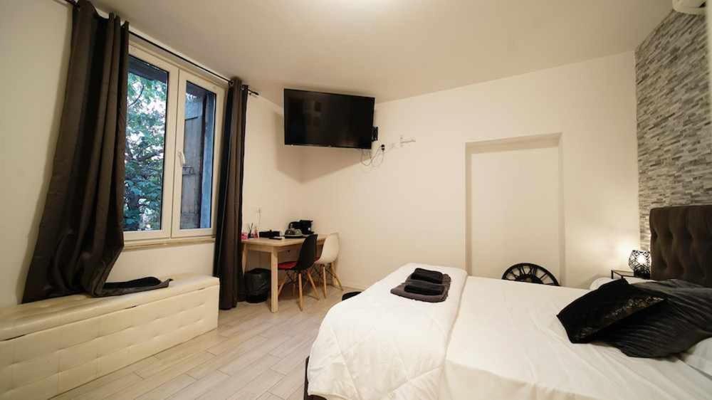 Langolo Di Laura Borgo Roma Destiny Home 3 Βερόνα Δωμάτιο φωτογραφία